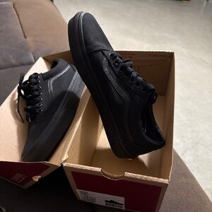 Vans sneakers